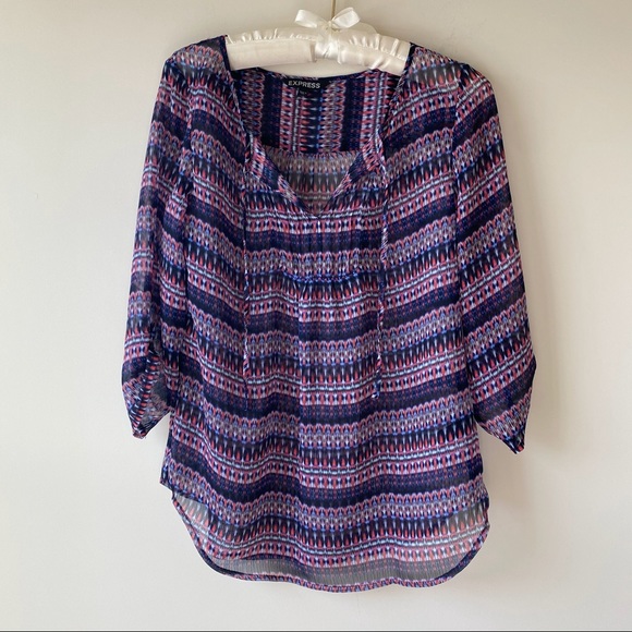 Express Ikat Print Semi-Sheer Pullover Blouse Top Sz XS - Picture 10 of 10
